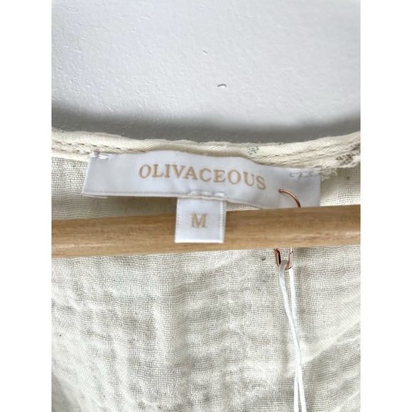 Olivaceous Women's Floral Cropped Top Blouse Summer wear Size M Tie In Front NWT - Picture 4 of 5